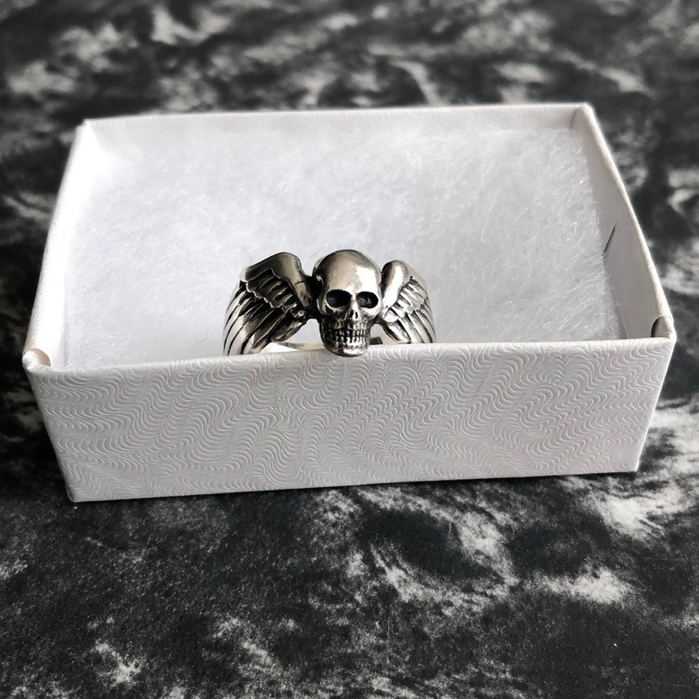 Great Frog London solid sterling skull ring 7